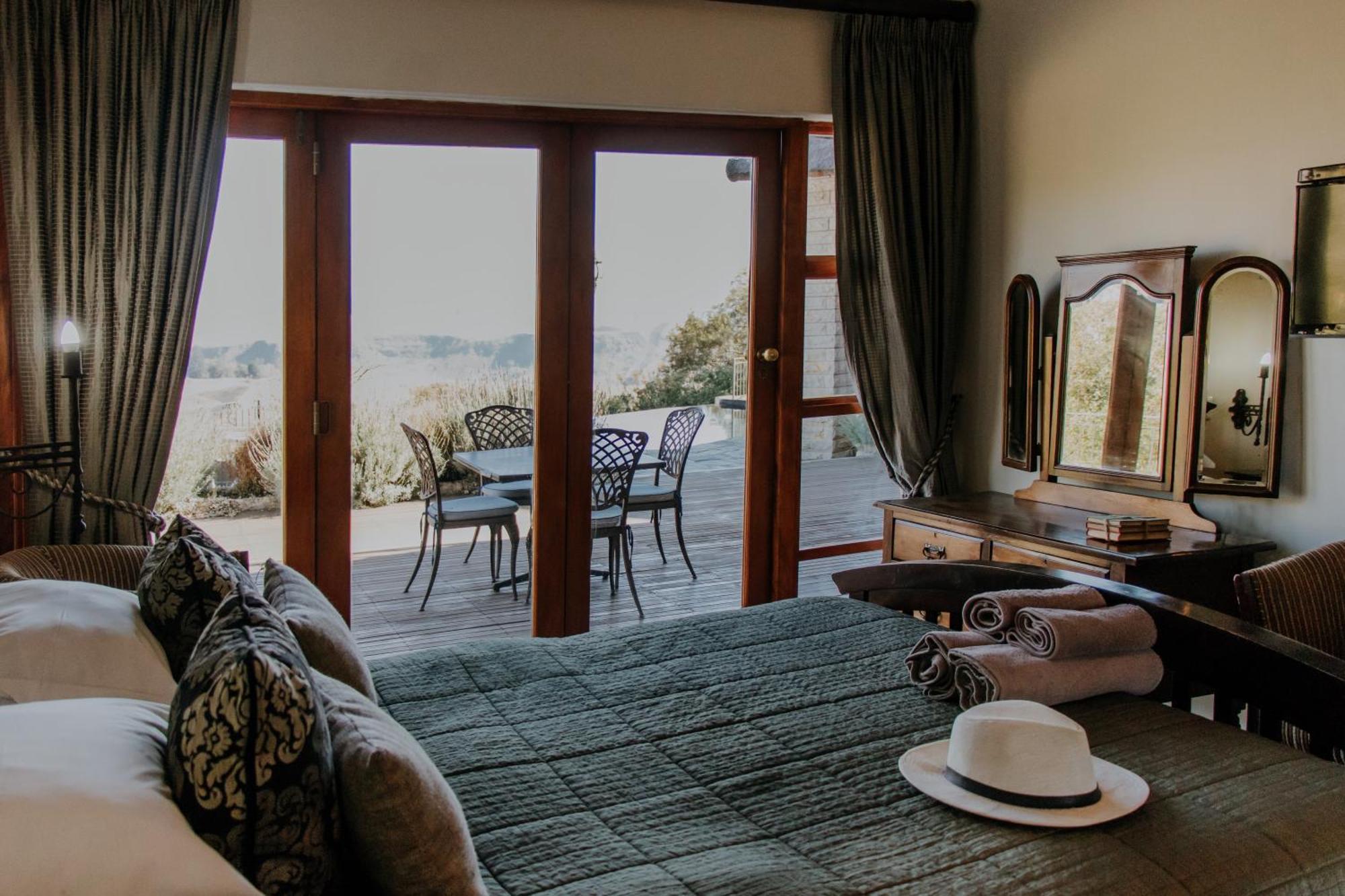 Inkungu Lodge Champagne Valley Kültér fotó