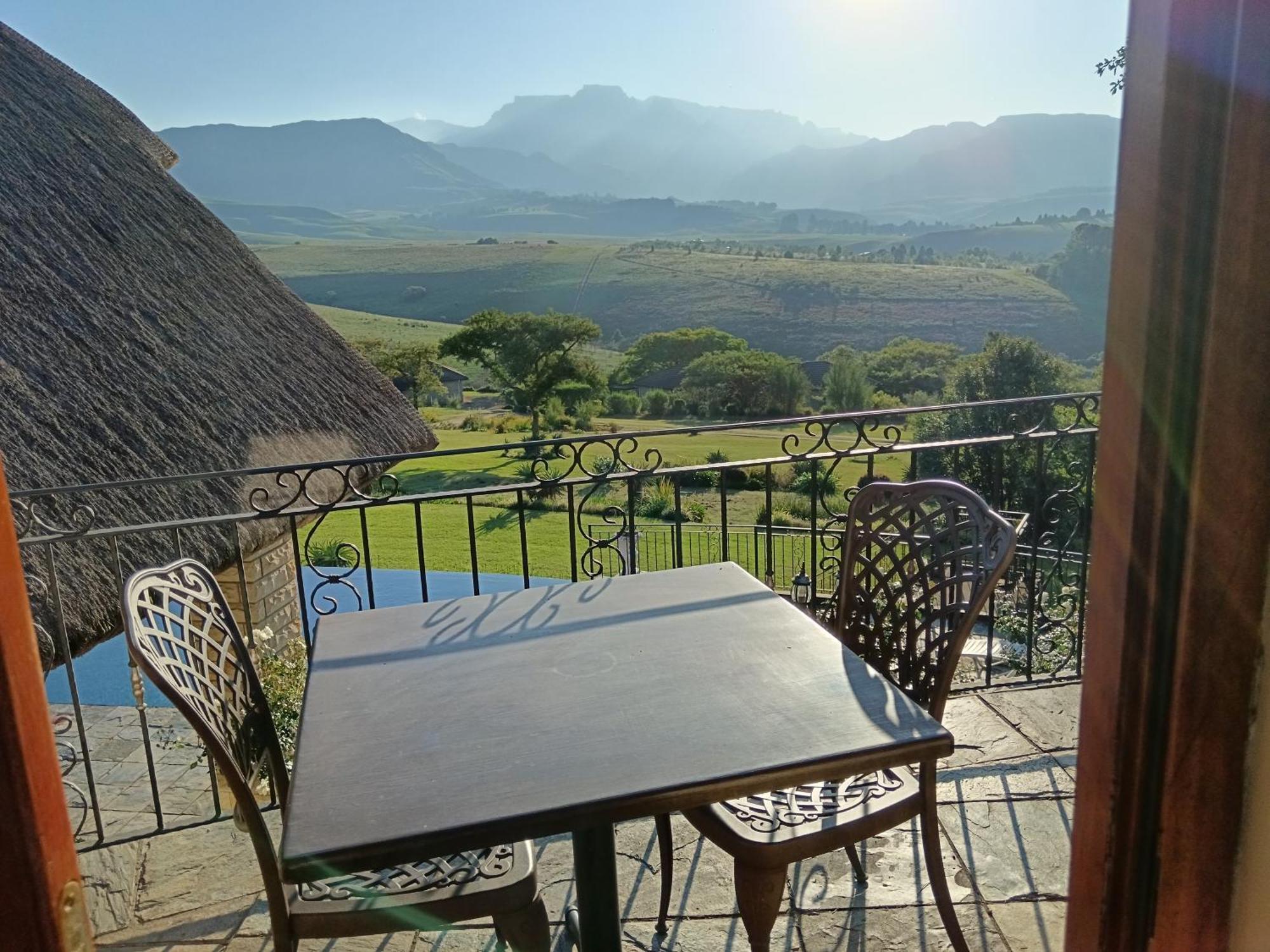 Inkungu Lodge Champagne Valley Kültér fotó